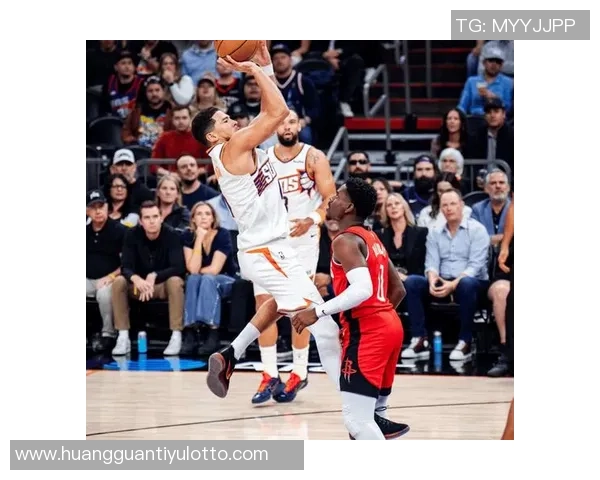 布克强调狄龙独特能力的重要性这种特质无法通过训练获得